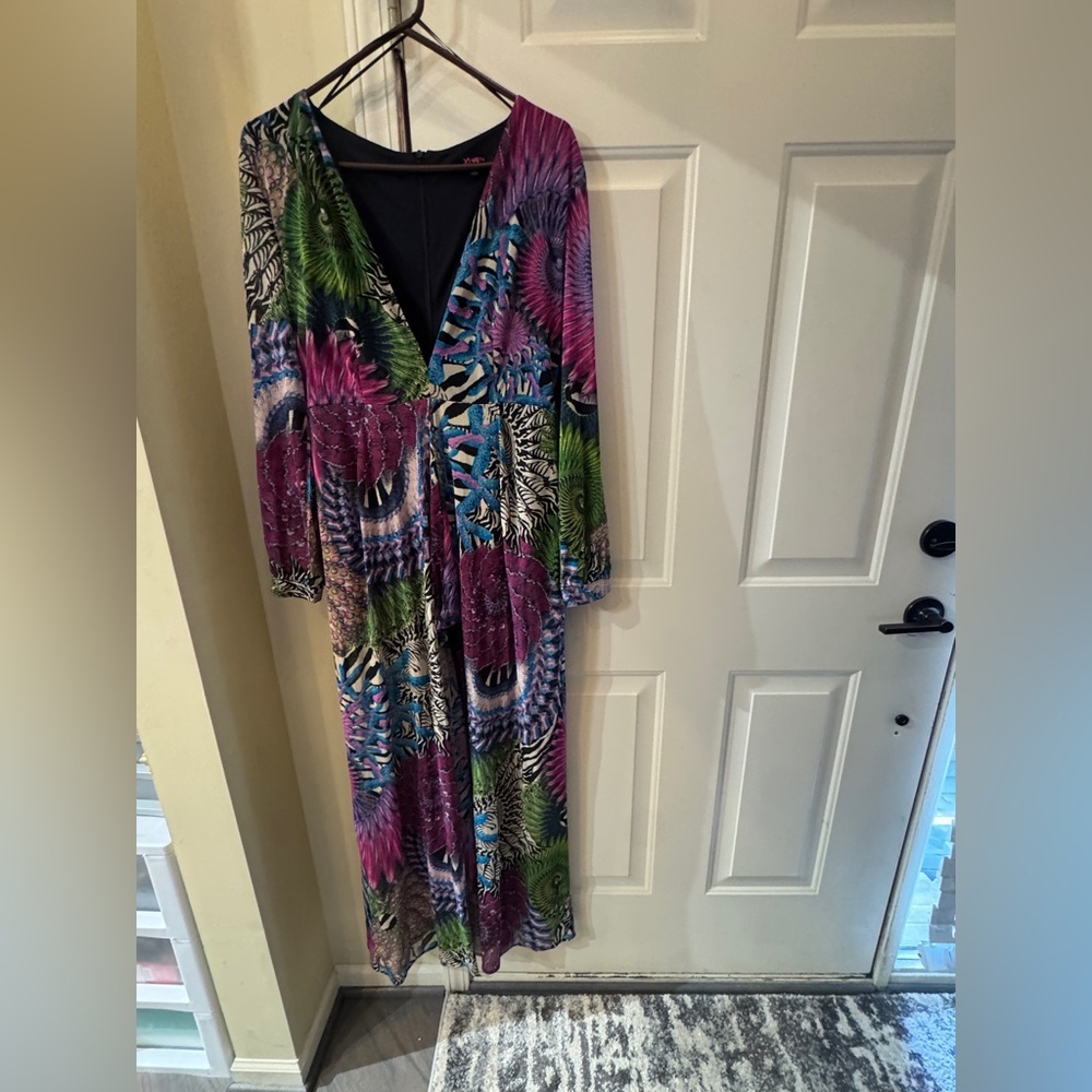 Xtaren Long Sleeve Yellow Floral Maxi Dress‎ Romper Size L Low Cut/shorts